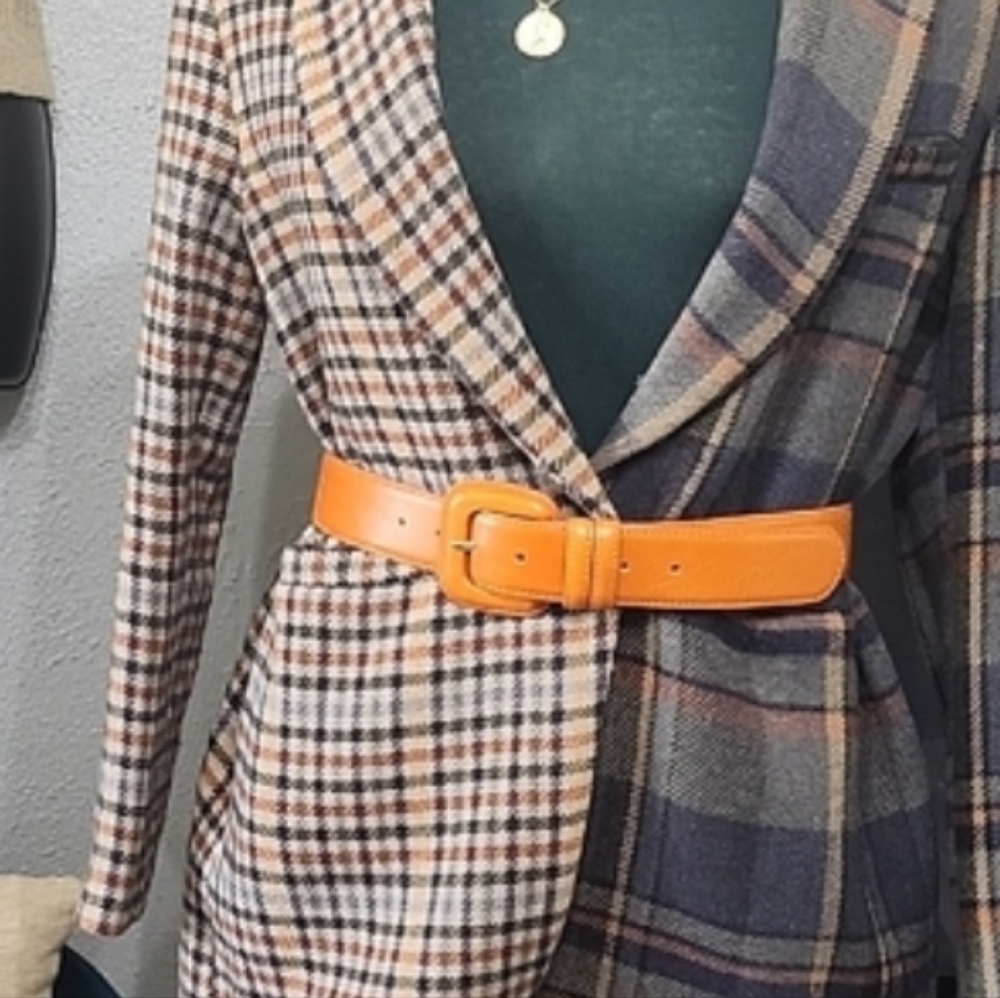 ZARA Leather Orange Belt Sz. Small Made In Spain Fits 27"-32" Waist Approximate